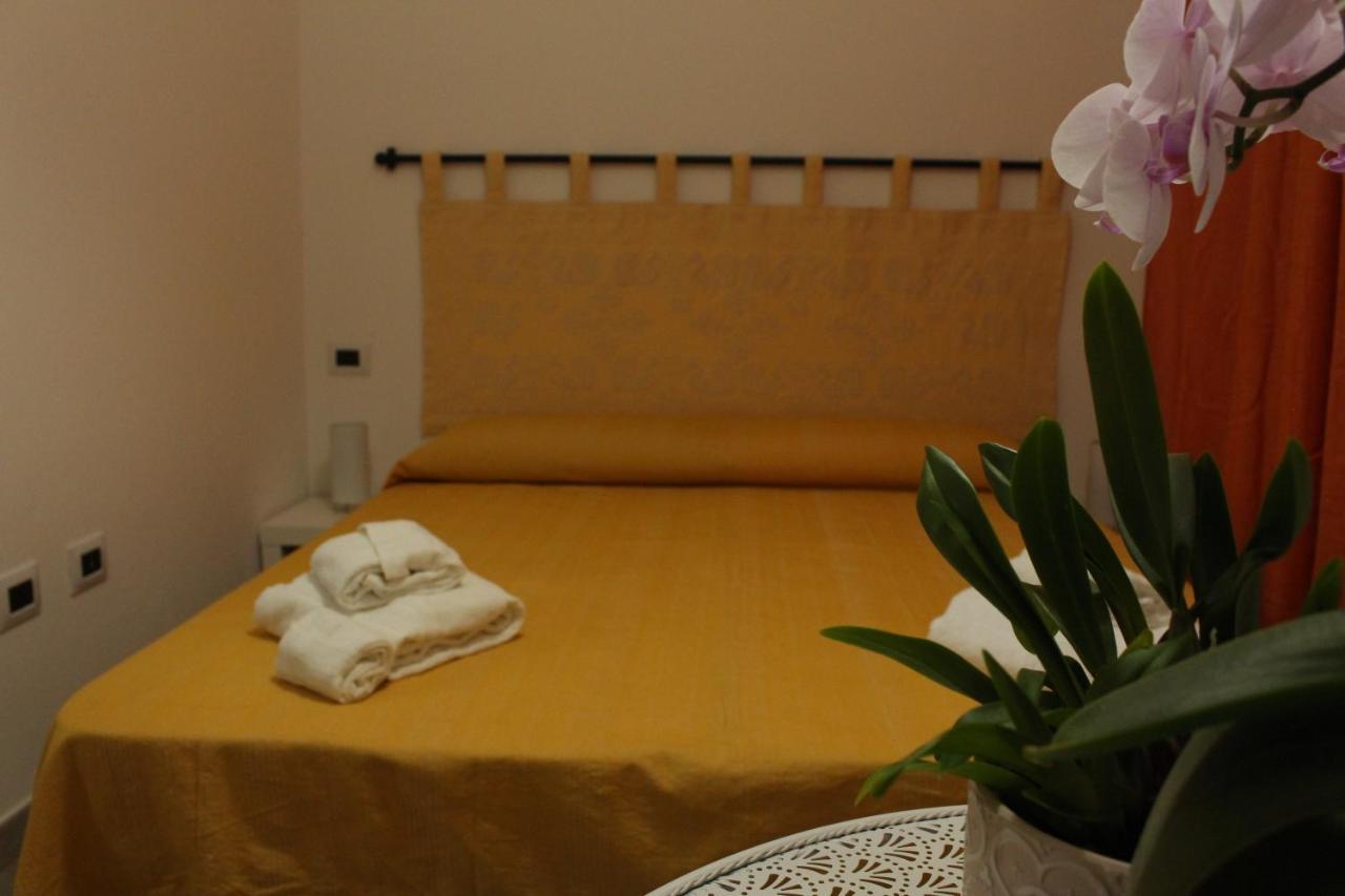 B&B Il Melograno Paulilatino Bagian luar foto